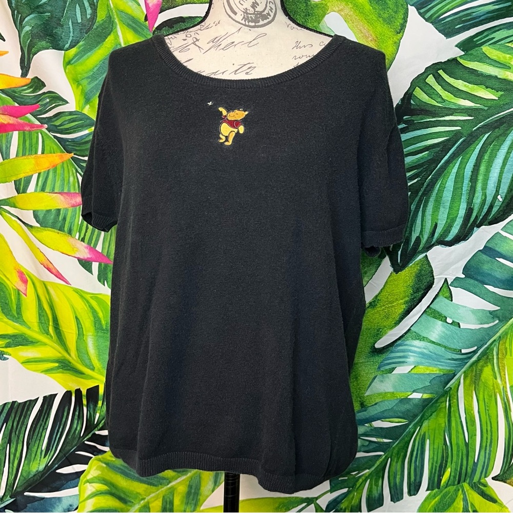 Vintage Disney Store 90s L Black Winnie the Pooh Embroidered Casual Knit Top